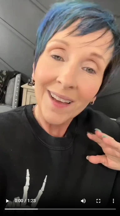 – Emily J. (New York, USA)